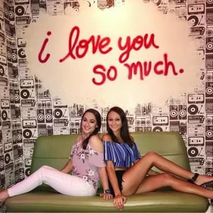 Meet your Posher, Cassie